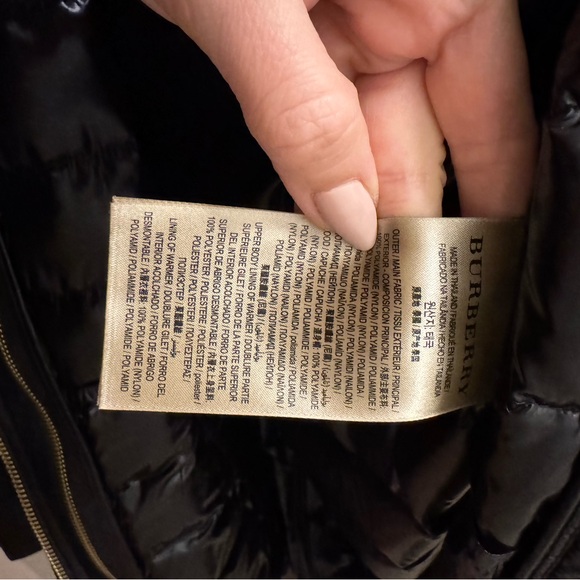 Burberry Winter puffer Jacket and Trench coat in one jacket! - Picture 10 of 16